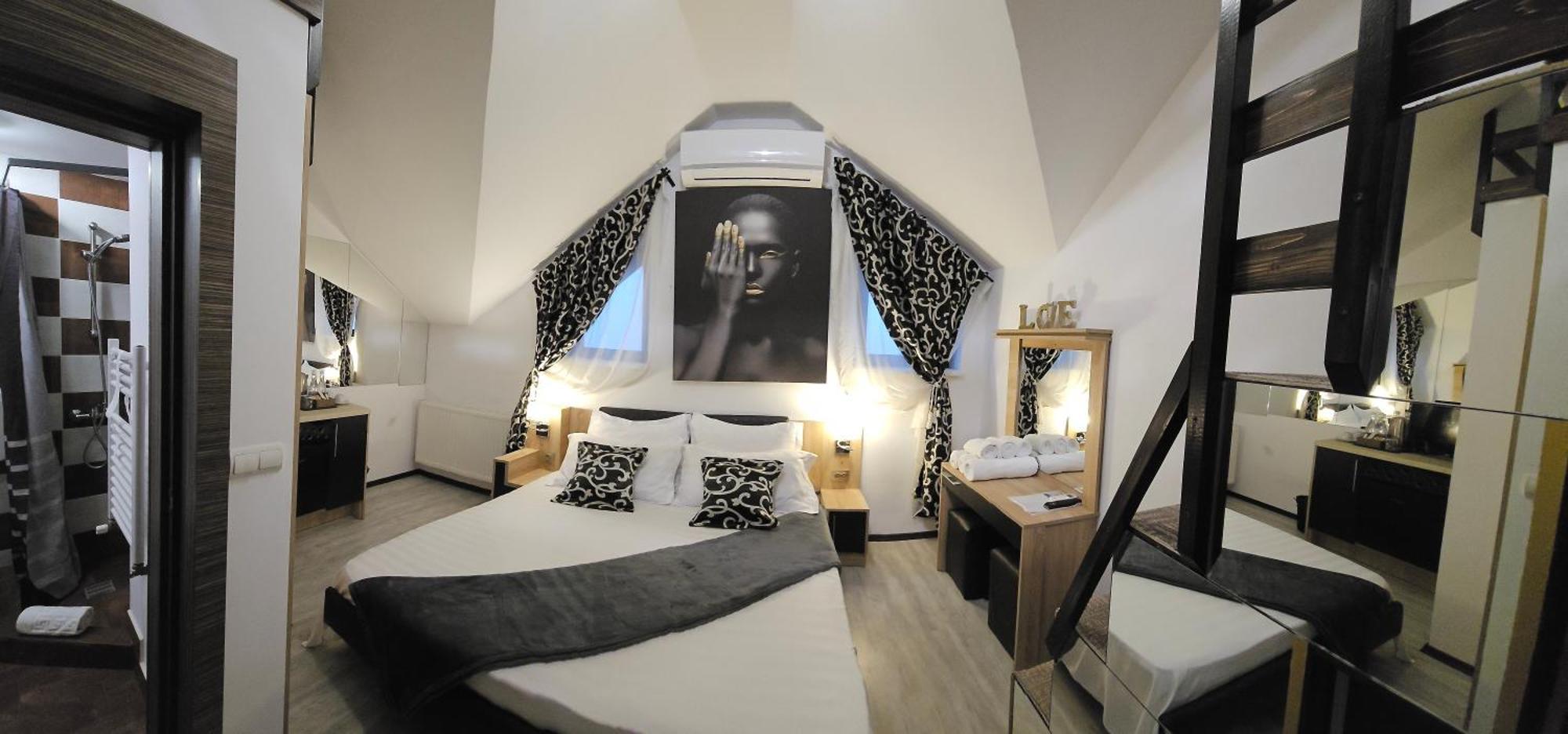 Theline Hotel Boekarest Buitenkant foto