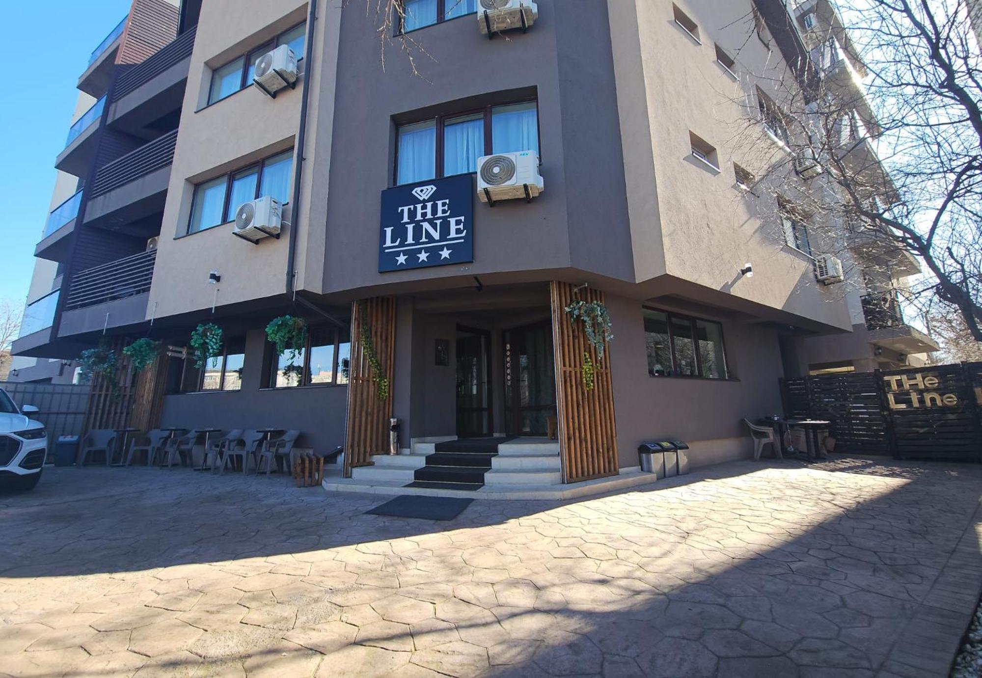 Theline Hotel Boekarest Buitenkant foto